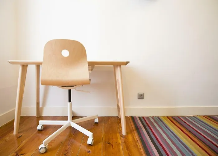 Проживание в семье Rua Luciano Cordeiro Bhuiyan Family Host Лиссабон