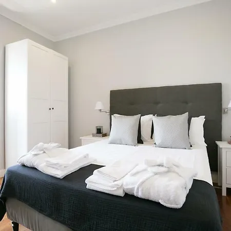 Rua Luciano Cordeiro Bhuiyan Family Host Lisboa