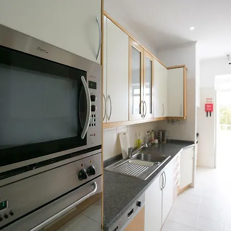 Rua Luciano Cordeiro Bhuiyan Family Host Quarto em Acomodações Particulares *